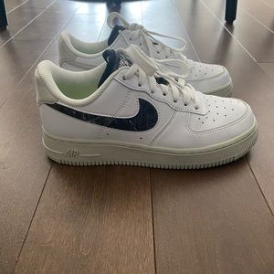 Nike Women's Air Force 1 '07 SE 'Recycled Wool Pack